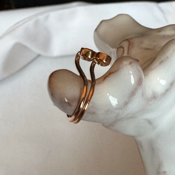 Pandora Rose Earring Posts & Textured Claw Earrings - Picture 3 of 7